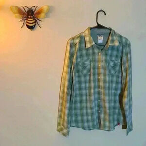 The North Face long sleeve button up, green and white, large